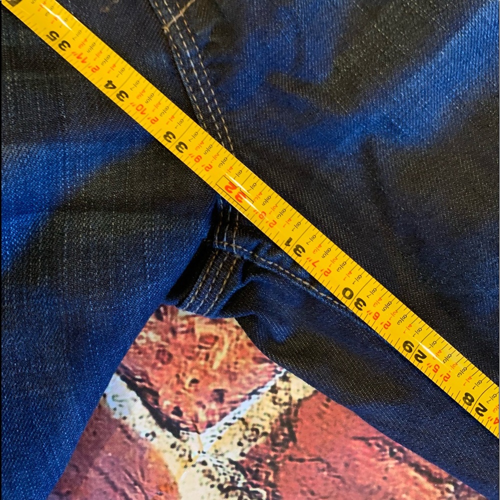7 for all Mankind Bootcut jeans size 33
Excellent Pre-owned Condition - Picture 11 of 11